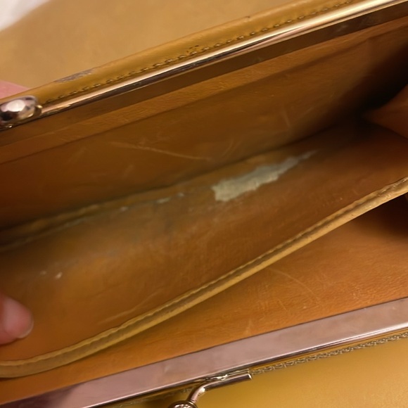 Celine Wallet - Picture 15 of 16